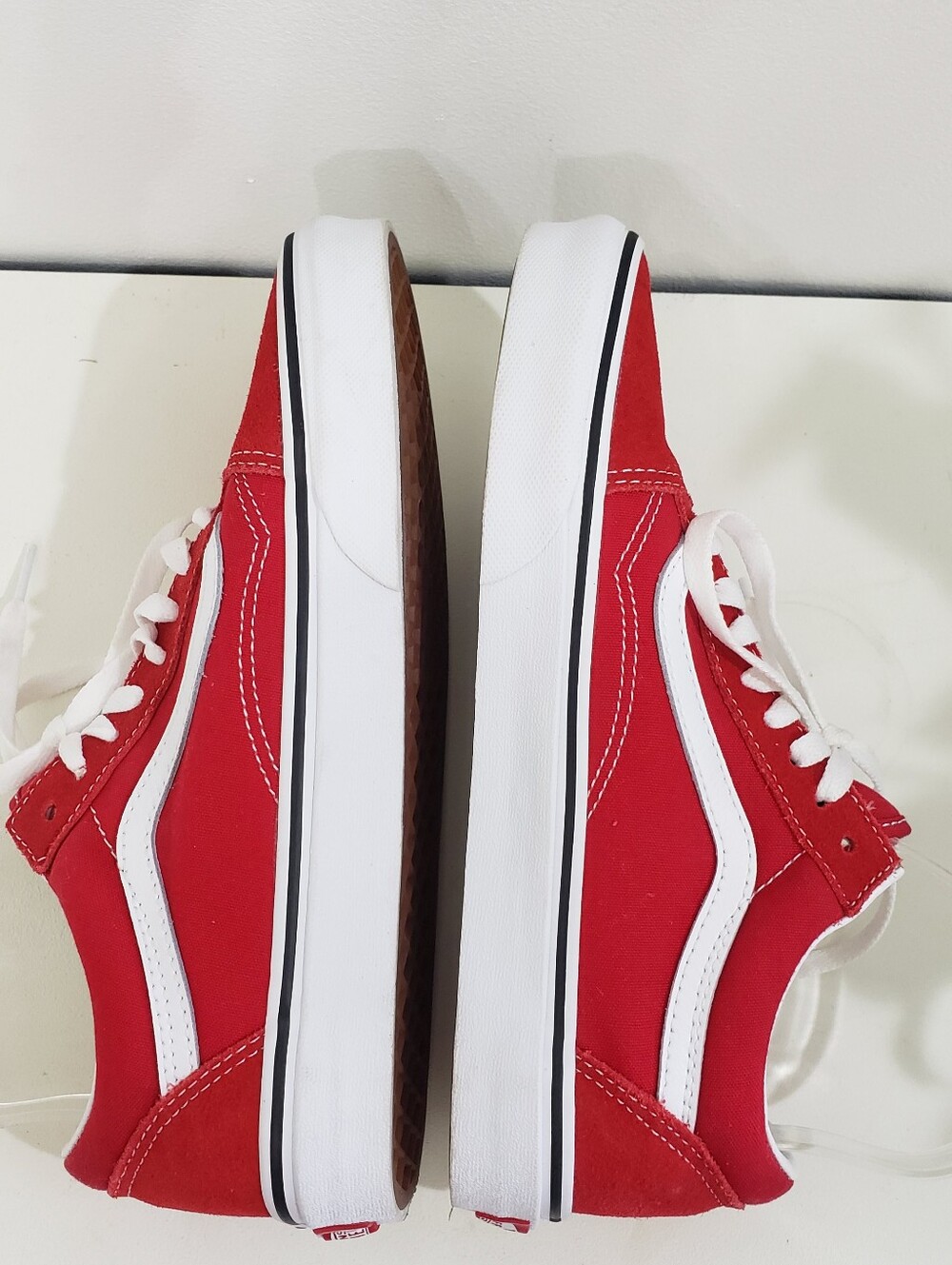 Vans Old School Red Sneakers Women's Sz 8.5 - Picture 6 of 8